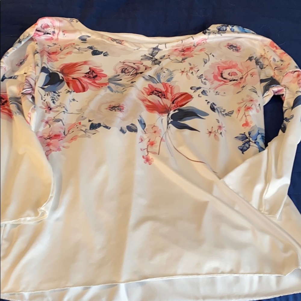 Floral top